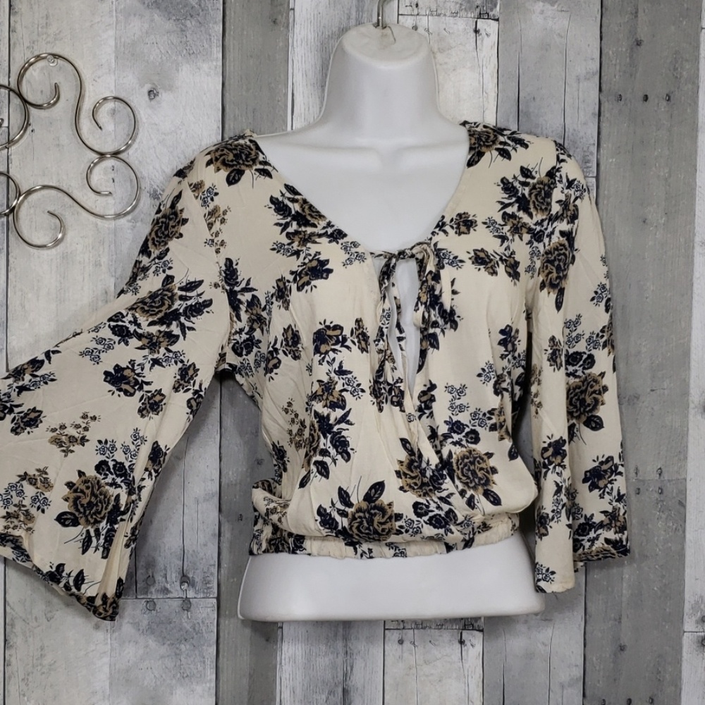 Deep V-Neck Bell Sleeved Crop Blouse